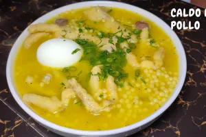 Caldo de Pollo