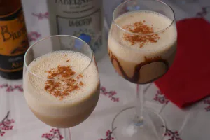 Coctel de Algarrobina