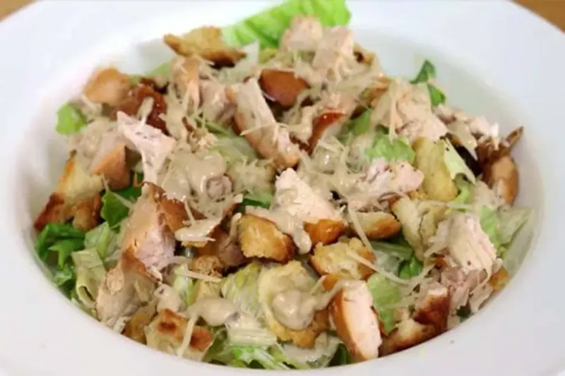 Ensalada Cesar, al estilo peruano
