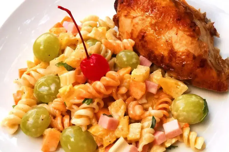 Ensalada de Fideos, Frutas y Jamón