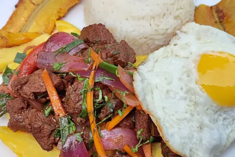 Lomo Saltado a lo Pobre