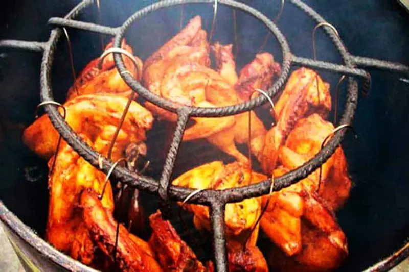 pollo a la brasa al cilindro