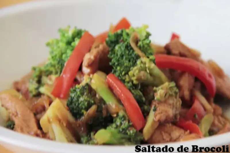 Saltado de Brocoli