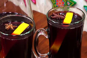 Vino Caliente Navideño