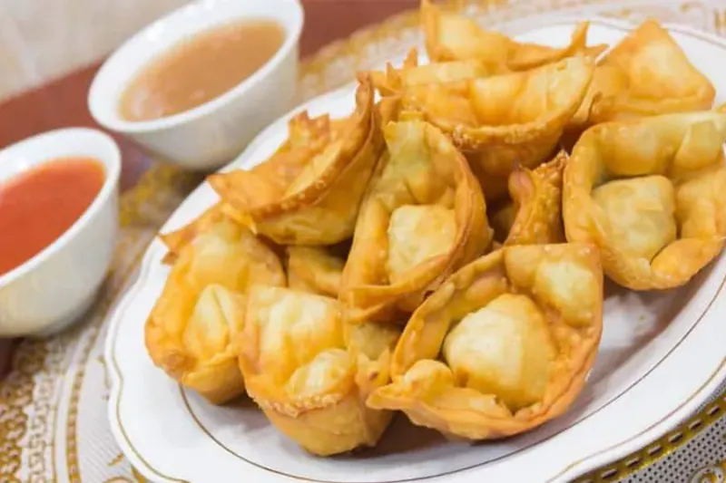 WANTAN FRITO CON SALSA DE TAMARINDO